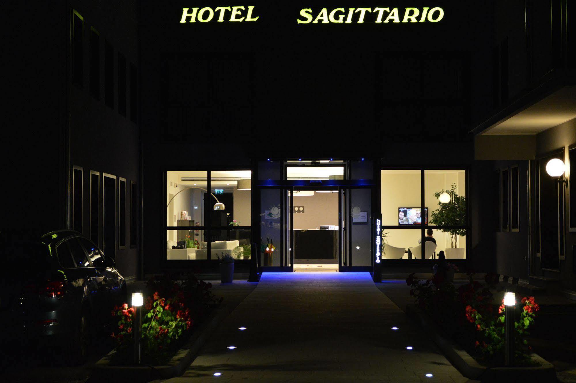 Hotel Sagittario Padova Exterior photo